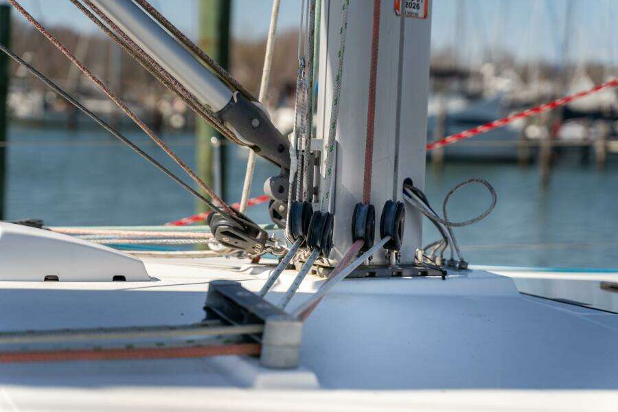 Fine Tuned 38ft Beneteau Yacht For Sale