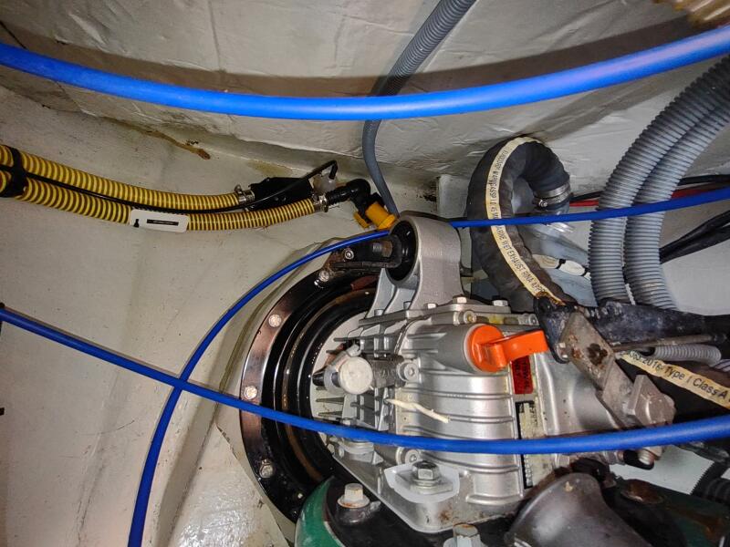 51' 2020 Outremer 51