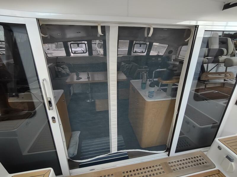 51' 2020 Outremer 51