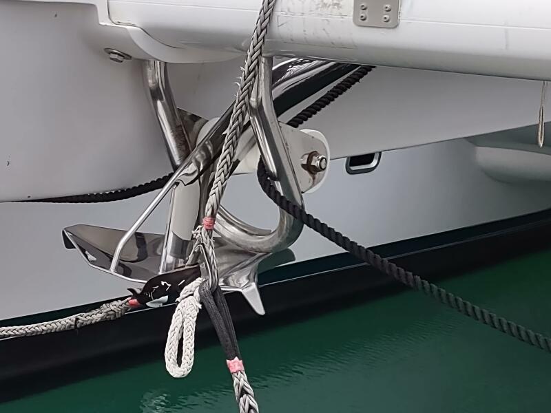 51' 2020 Outremer 51