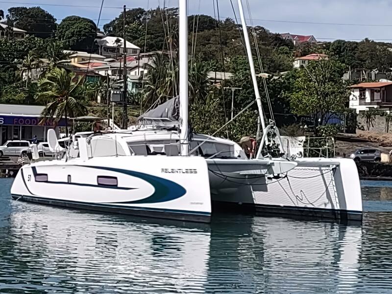 51' 2020 Outremer 51