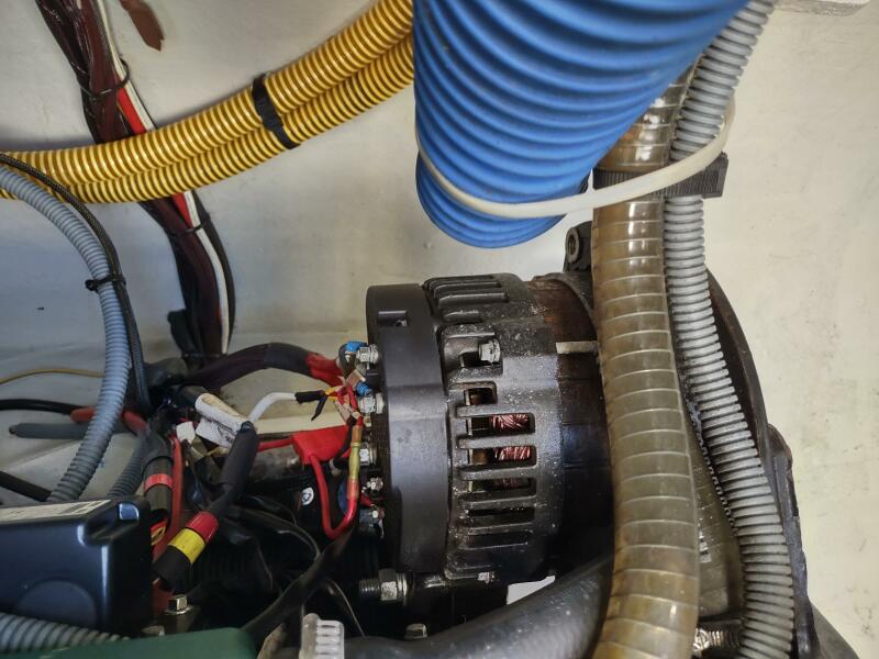 51' 2020 Outremer 51