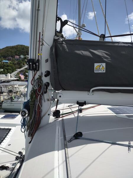 51' 2020 Outremer 51