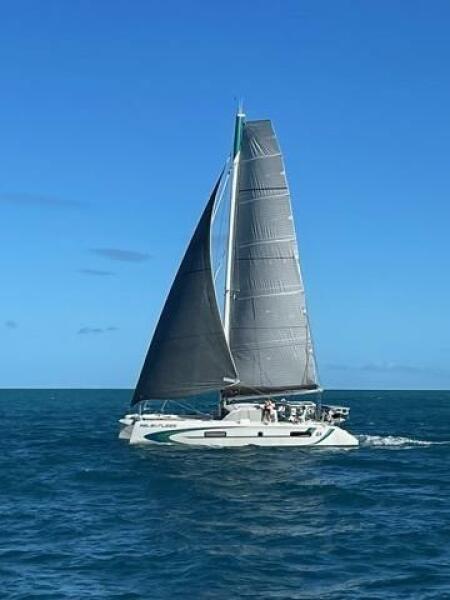 51' 2020 Outremer 51