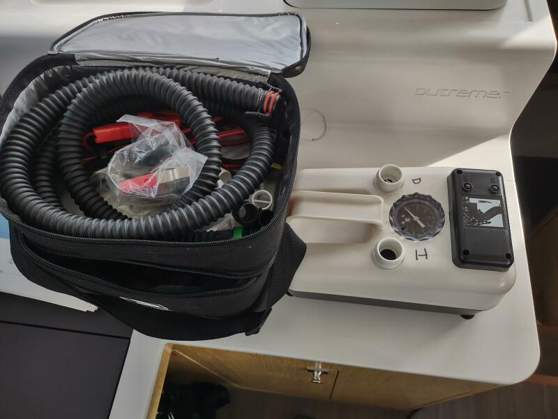 51' 2020 Outremer 51