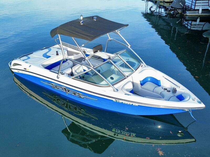 21ft Correct Craft Yacht For Sale