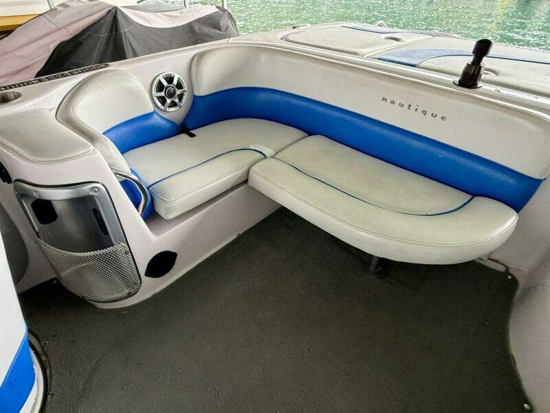 21ft Correct Craft Yacht For Sale