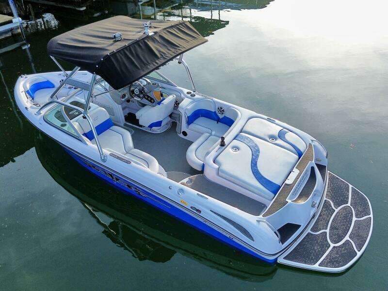 21ft Correct Craft Yacht For Sale