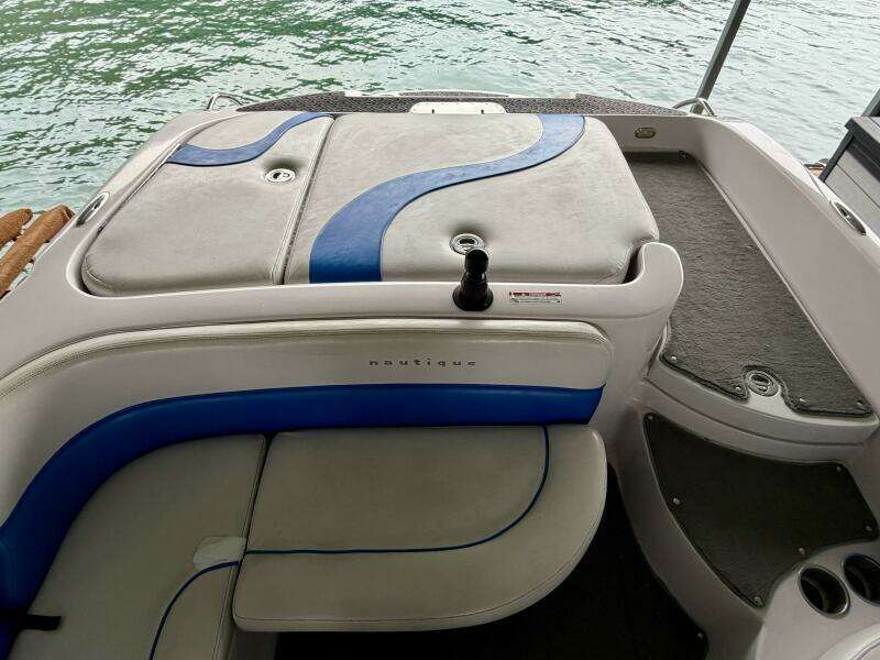 21ft Correct Craft Yacht For Sale