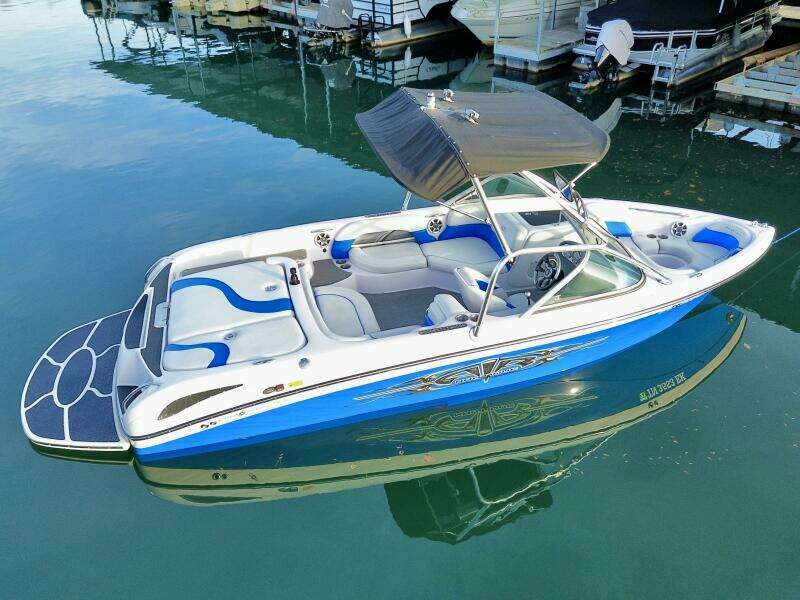 21ft Correct Craft Yacht For Sale