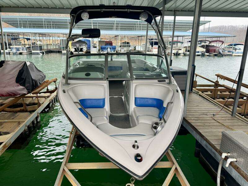 21ft Correct Craft Yacht For Sale