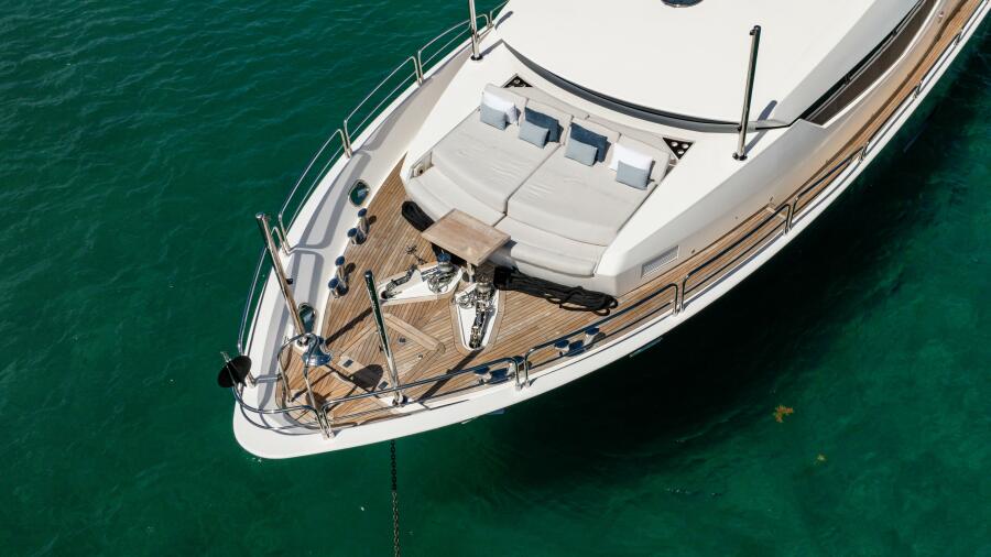 112' 2011 Sunseeker 34 Metre Yacht