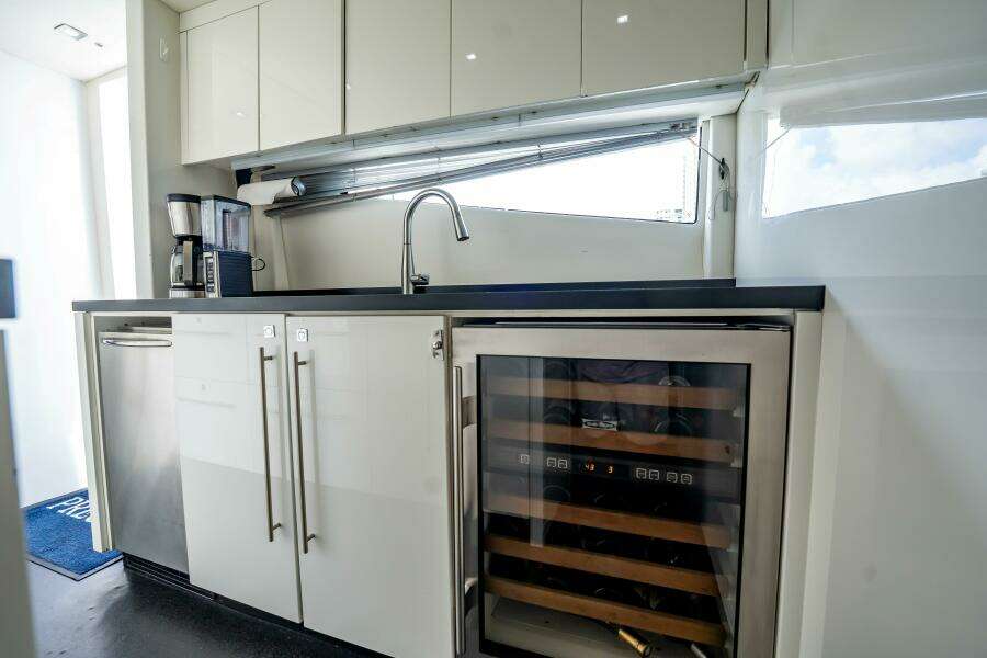 PRECIOSO 112ft Sunseeker Yacht For Sale