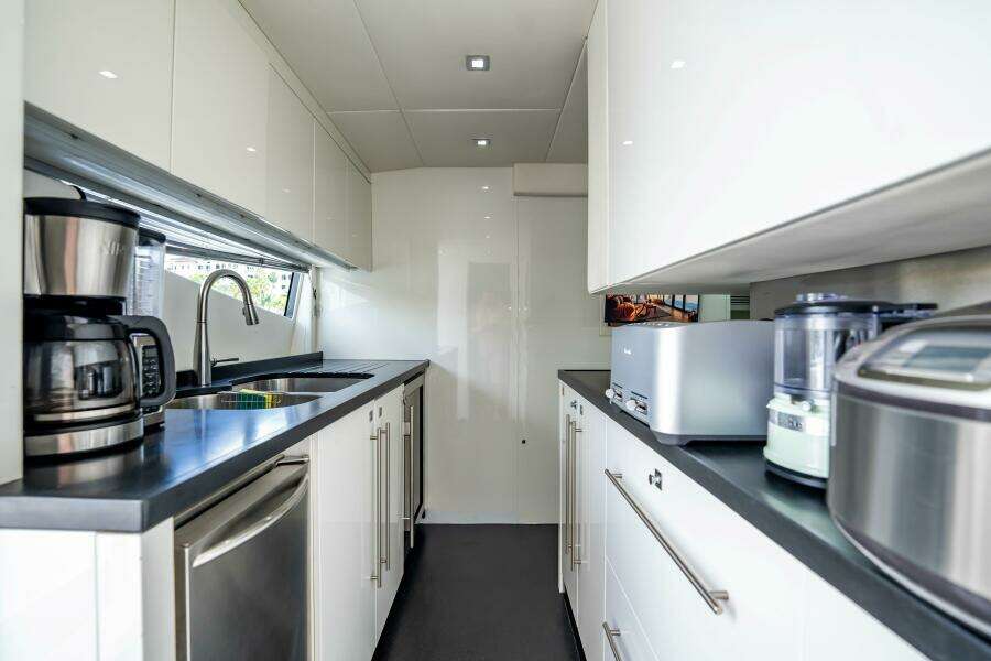 PRECIOSO 112ft Sunseeker Yacht For Sale