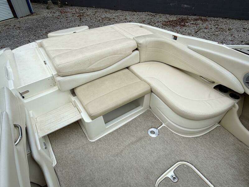 22ft Maxum Yacht For Sale