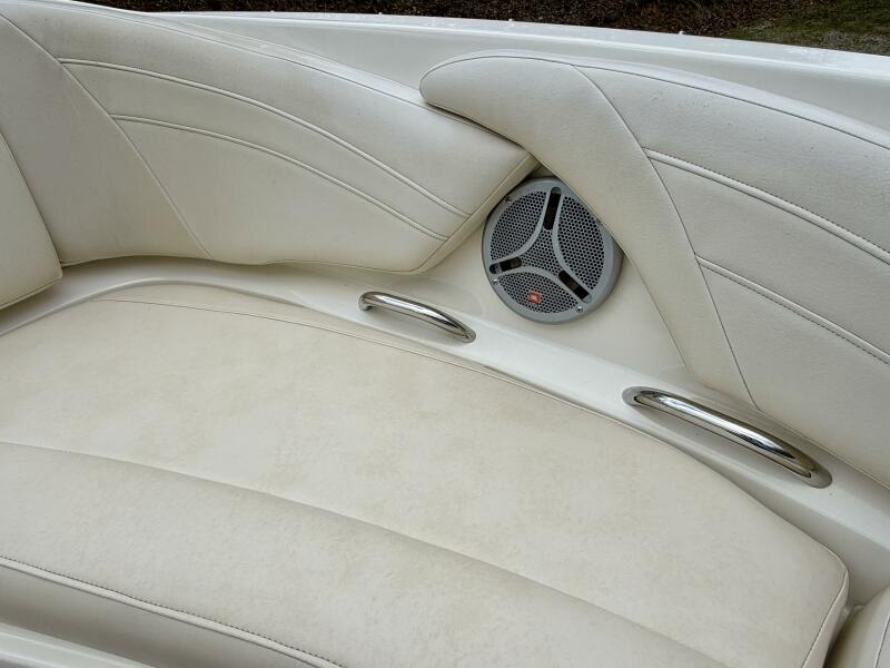 22' 2007 Maxum 2200 SR3