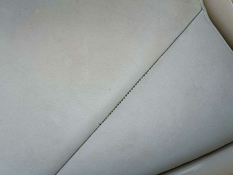 22ft Maxum Yacht For Sale