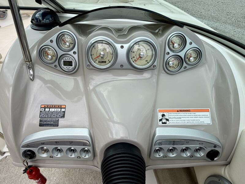 22' 2007 Maxum 2200 SR3