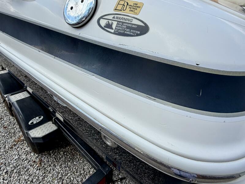 22' 2007 Maxum 2200 SR3