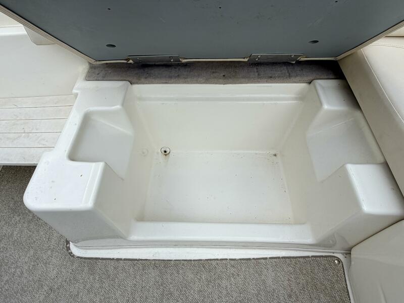 22' 2007 Maxum 2200 SR3