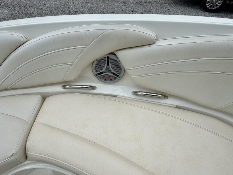 22' 2007 Maxum 2200 SR3