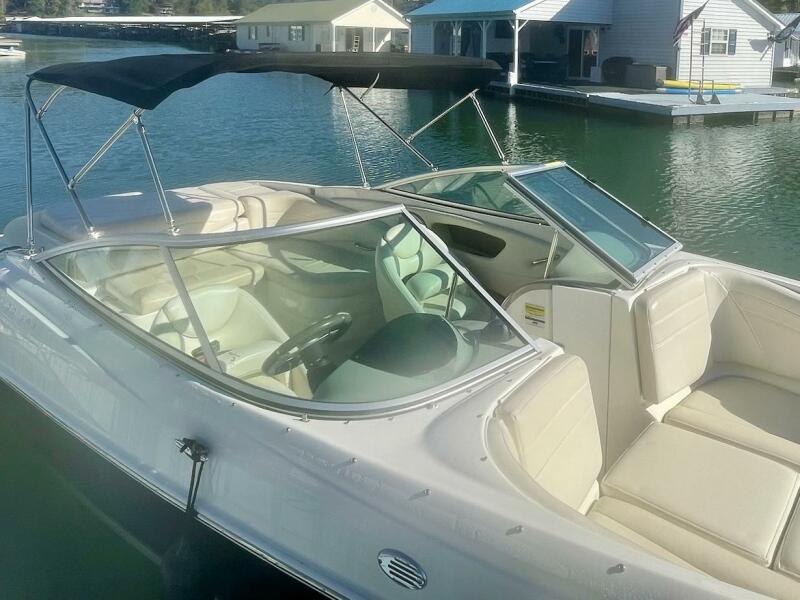 22' 2007 Maxum 2200 SR3