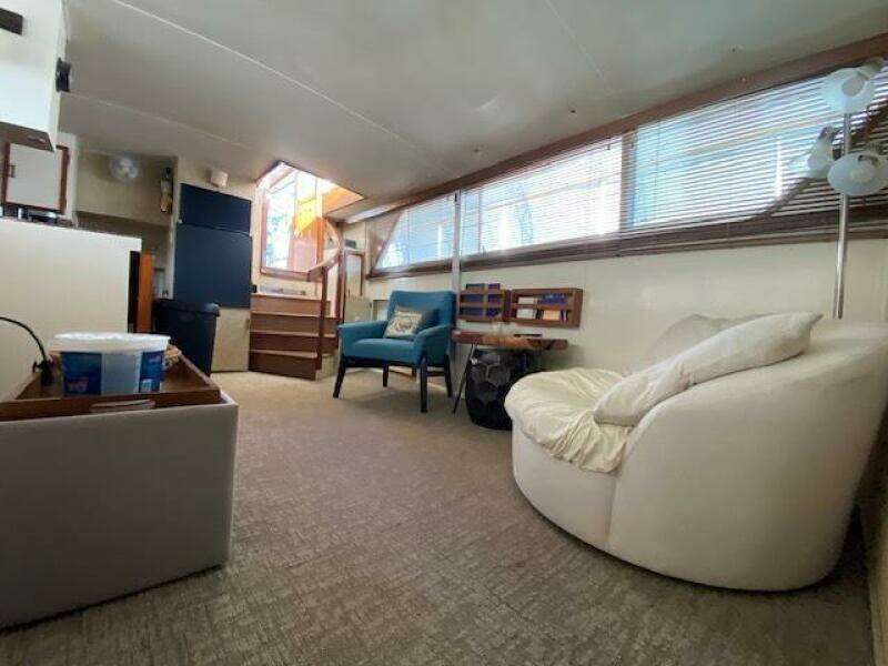 Moonriver 45ft Chris Craft Yacht For Sale