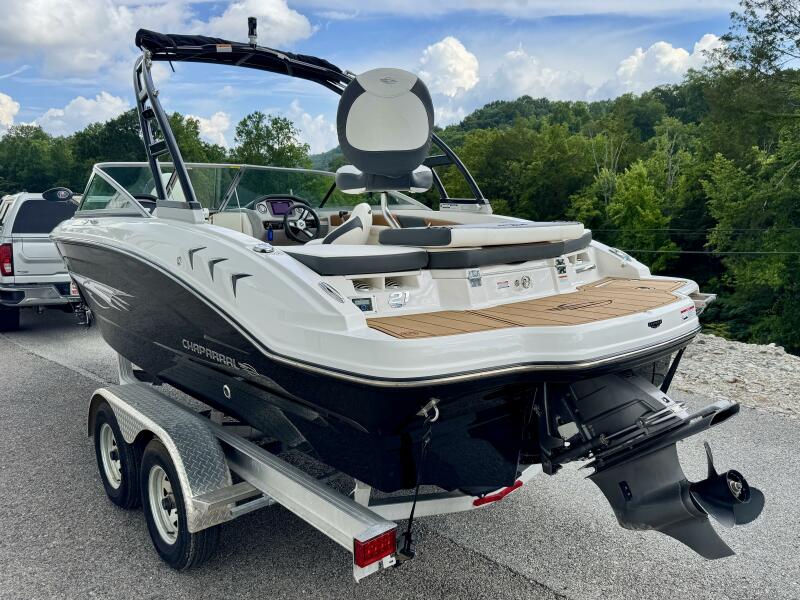 21' 2023 Chaparral 21 SSi Ski & Fish