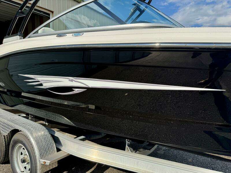 21ft Chaparral Yacht For Sale