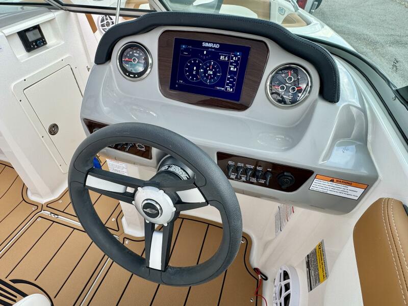 21' 2023 Chaparral 21 SSi Ski & Fish