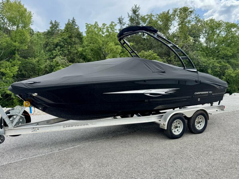 21' 2023 Chaparral 21 SSi Ski & Fish
