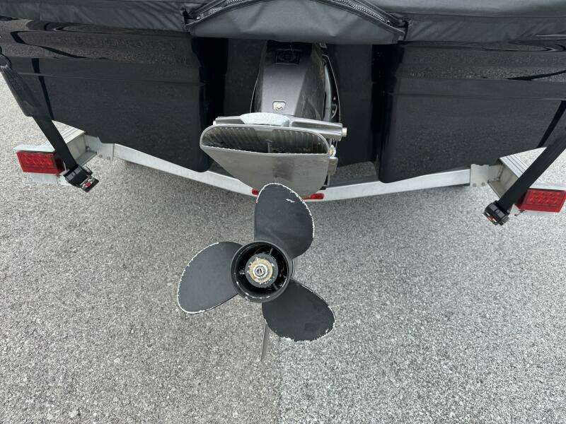 21ft Chaparral Yacht For Sale