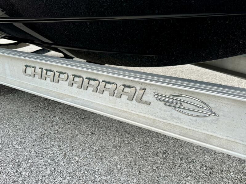 21' 2023 Chaparral 21 SSi Ski & Fish