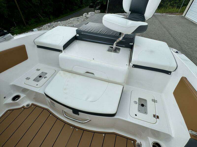 21ft Chaparral Yacht For Sale