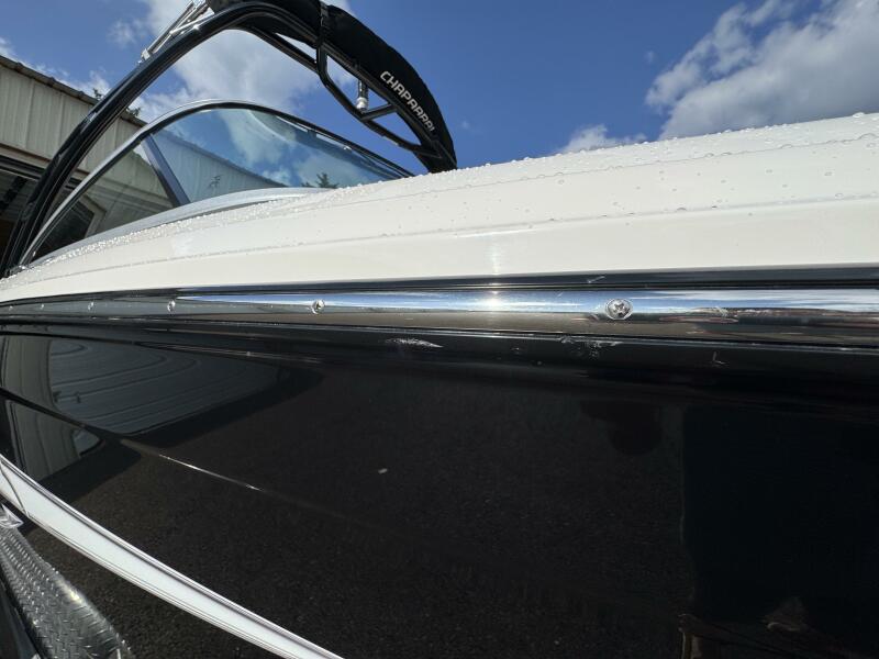 21' 2023 Chaparral 21 SSi Ski & Fish