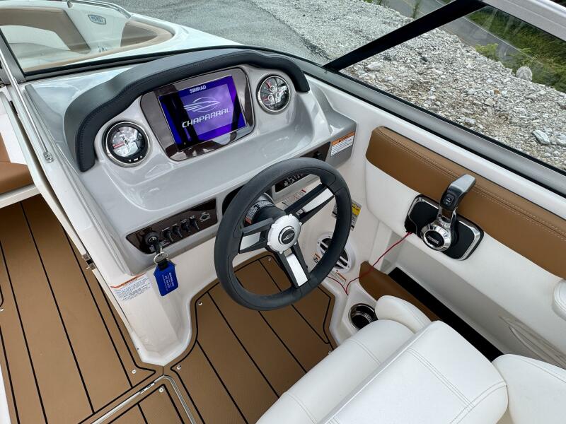 21' 2023 Chaparral 21 SSi Ski & Fish