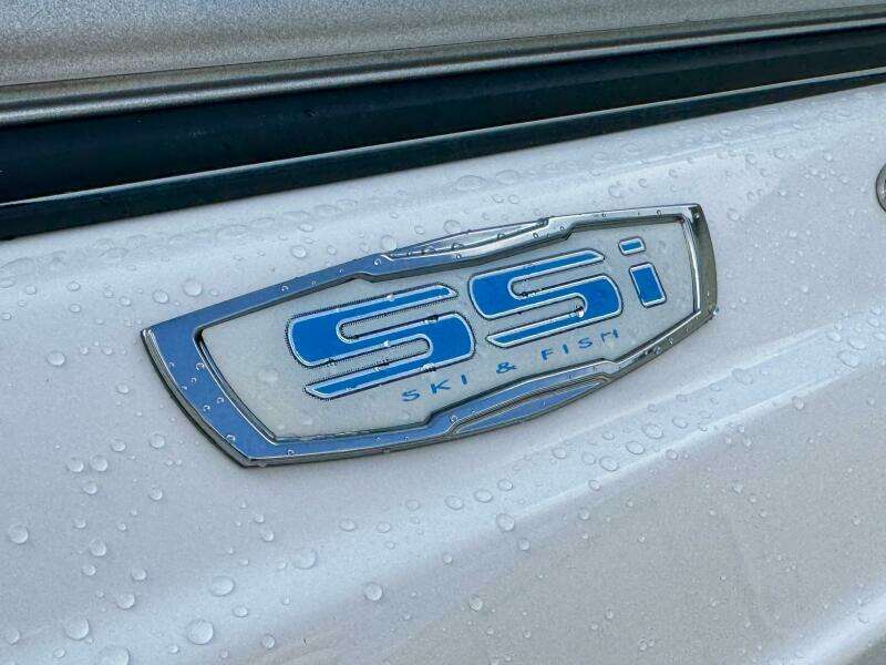 21ft Chaparral Yacht For Sale