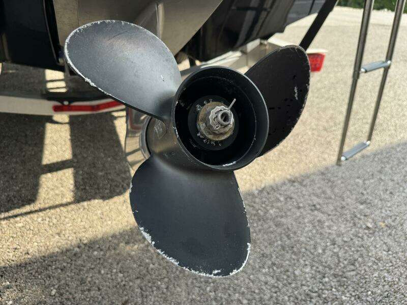 21ft Chaparral Yacht For Sale