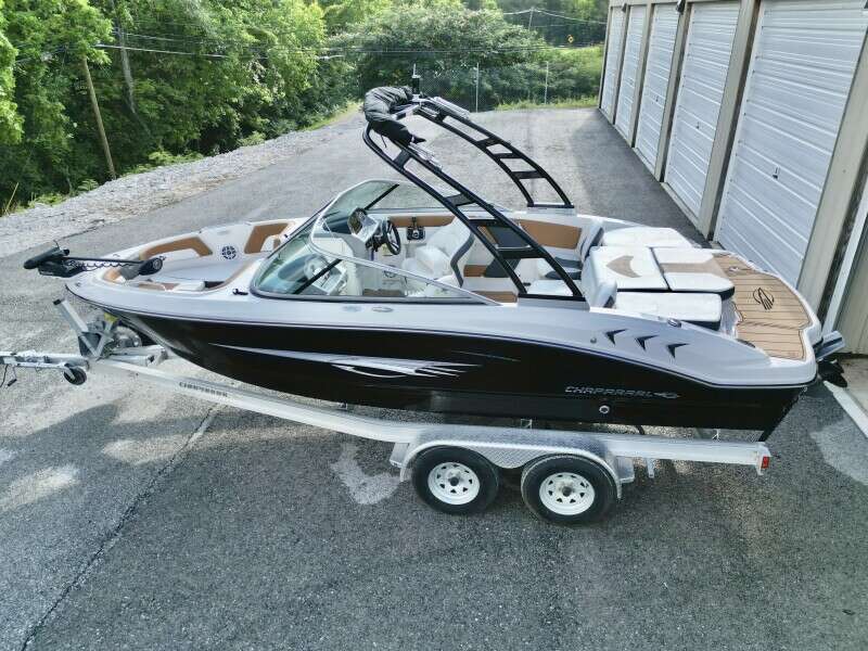 21ft Chaparral Yacht For Sale