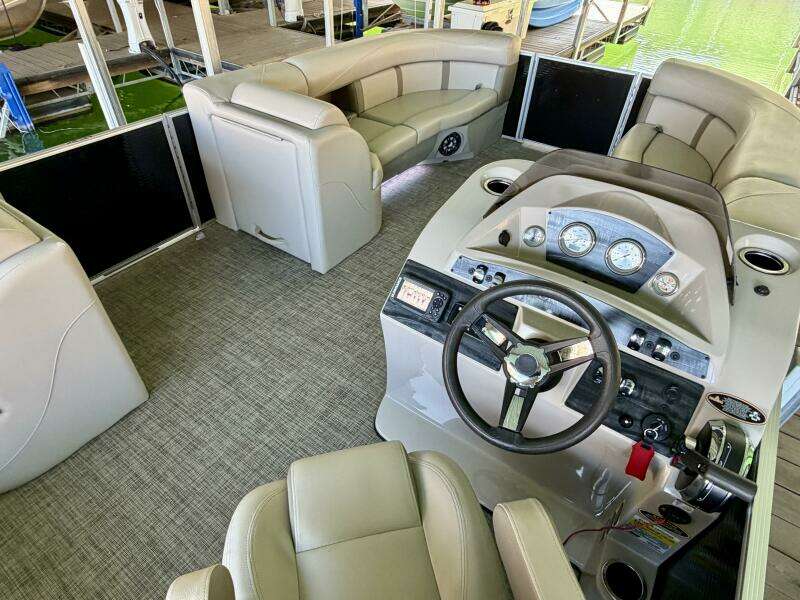 23ft Harris Yacht For Sale