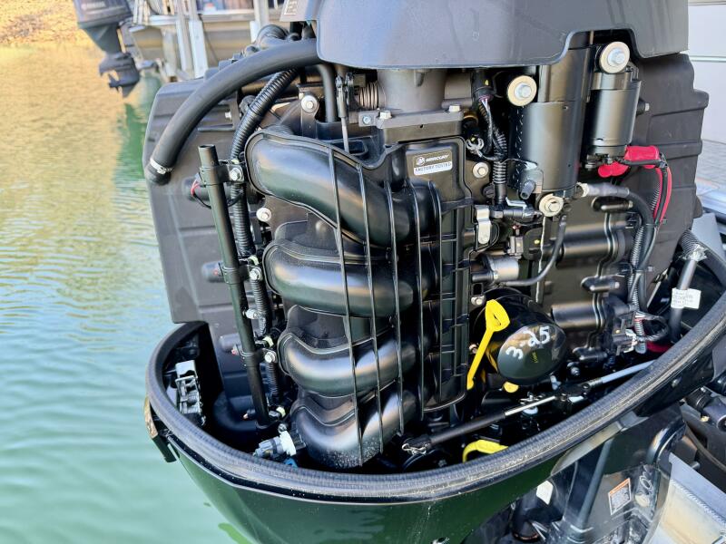 23' 2021 Harris Cruiser 230