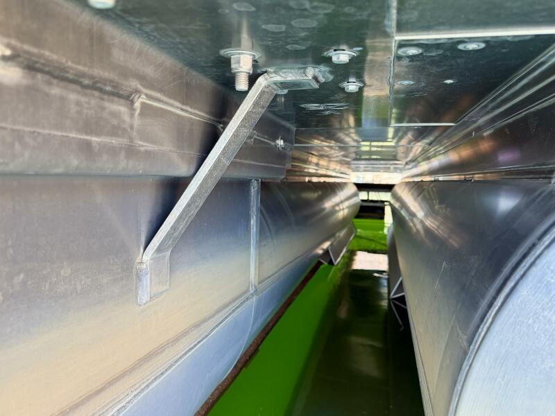 23' 2021 Harris Cruiser 230