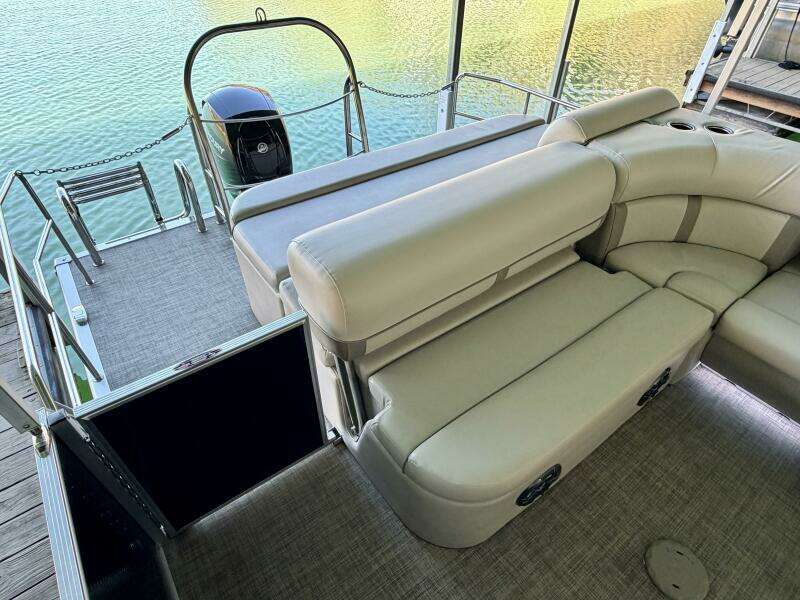 23ft Harris Yacht For Sale