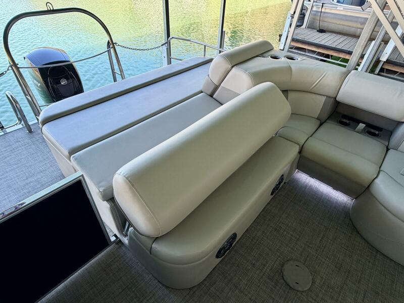 23' 2021 Harris Cruiser 230