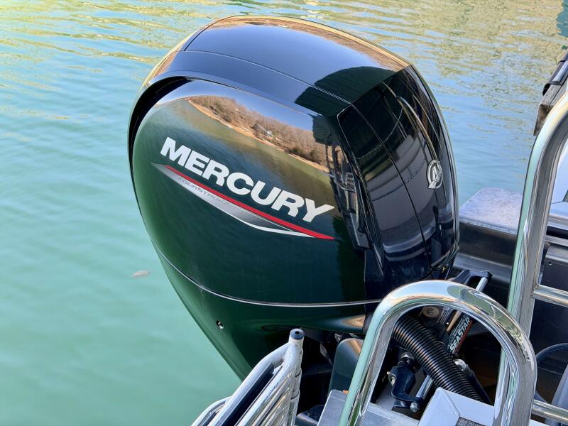 23' 2021 Harris Cruiser 230