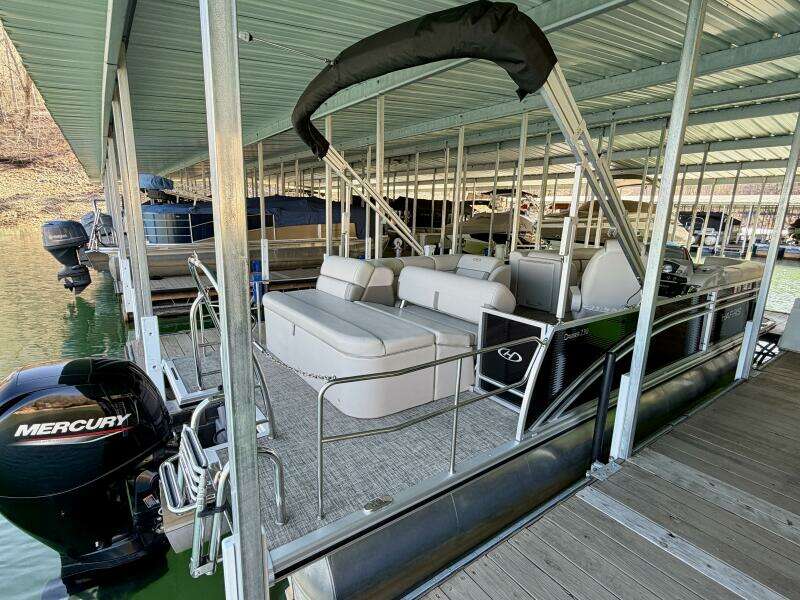 23ft Harris Yacht For Sale