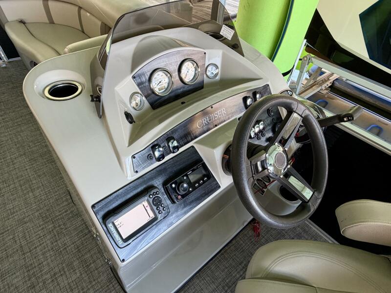 23' 2021 Harris Cruiser 230