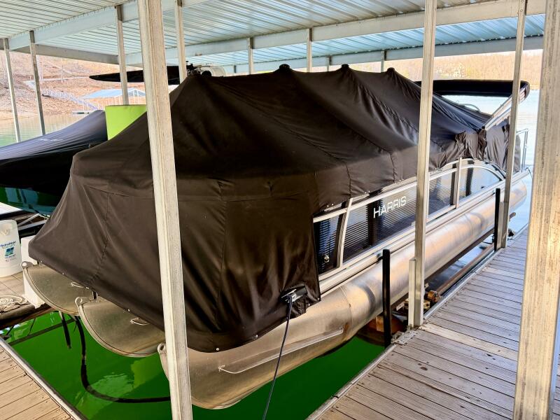 23' 2021 Harris Cruiser 230