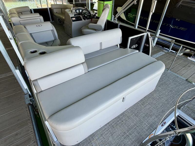 23' 2021 Harris Cruiser 230