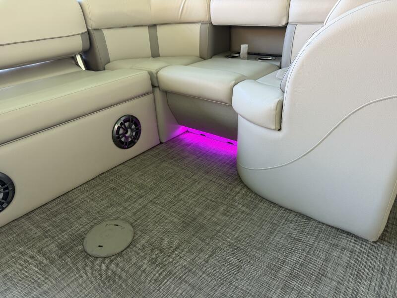 23' 2021 Harris Cruiser 230